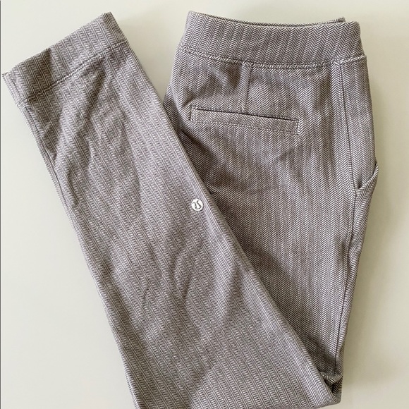 LULULEMON pants